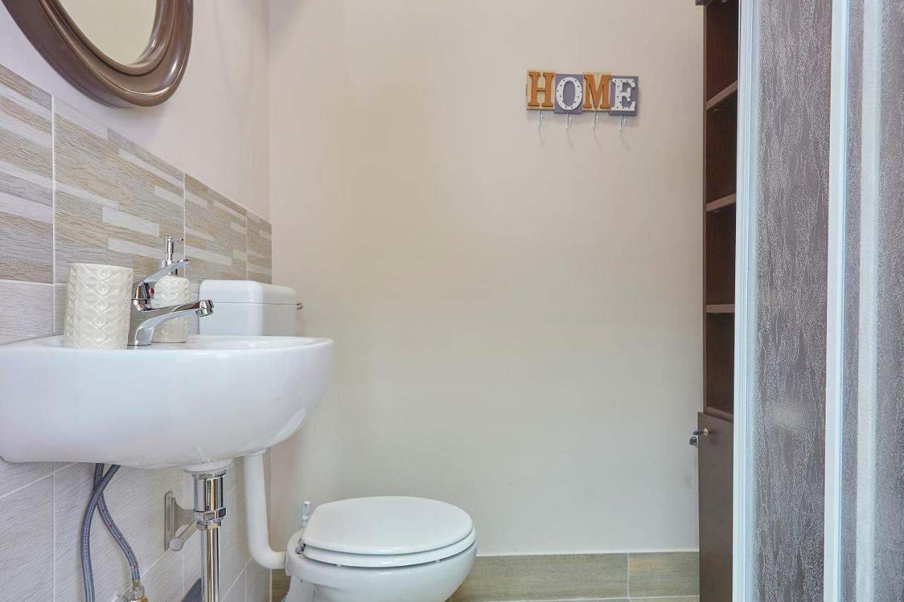 Sturzo 44 Bed & Breakfast ปาแลร์โม ภายนอก รูปภาพ